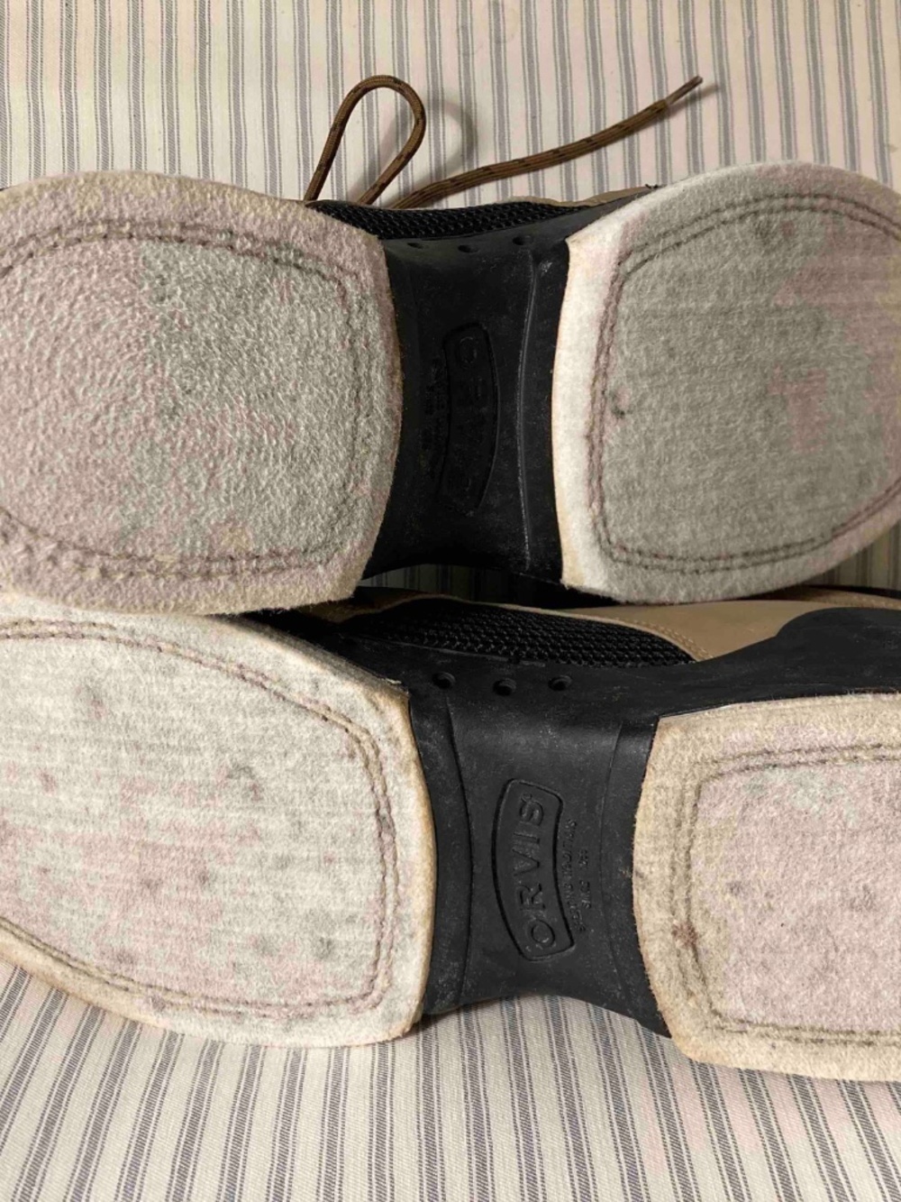 Fly fisherman's wading shoes, size 15 - Picture 4 of 4